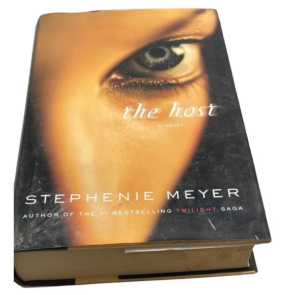 the host novel by stephenie meyer hardcover book dustcover 1st edition READ - Picture 1 of 8